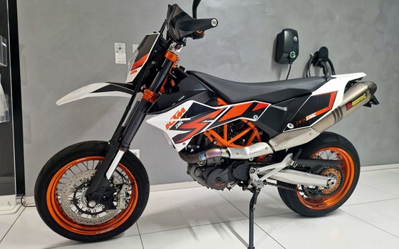 Gebrauchtmotorrad KTM 690 SMC R - Bild 2 Gebrauchtmotorrad KTM 690 SMC R - Bild 2