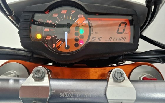Gebrauchtmotorrad KTM 690 SMC R - Bild 6 Gebrauchtmotorrad KTM 690 SMC R - Bild 6