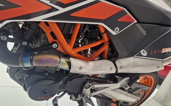 Gebrauchtmotorrad KTM 690 SMC R - Bild 8 Gebrauchtmotorrad KTM 690 SMC R - Bild 8