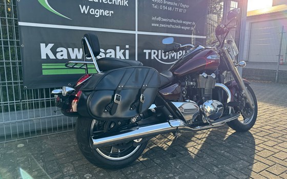 Gebrauchtmotorrad Triumph Thunderbird Commander - Bild 4