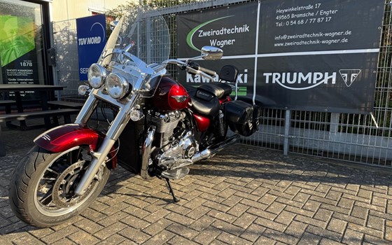 Gebrauchtmotorrad Triumph Thunderbird Commander - Bild 9