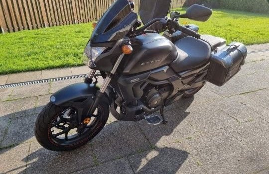 Gebrauchtmotorrad Honda CTX 700 N - Bild 2