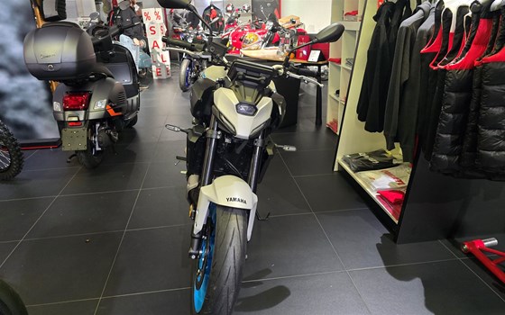 Gebrauchtmotorrad Yamaha MT-07 - Bild 2