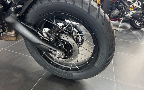 Neufahrzeug Triumph Scrambler 400 XC - Bild 6