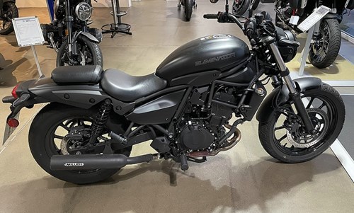 Kawasaki Eliminator 500