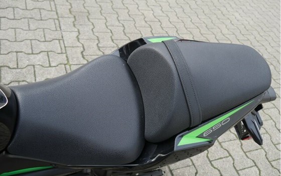 Gebrauchtmotorrad Kawasaki Z650 - Bild 18