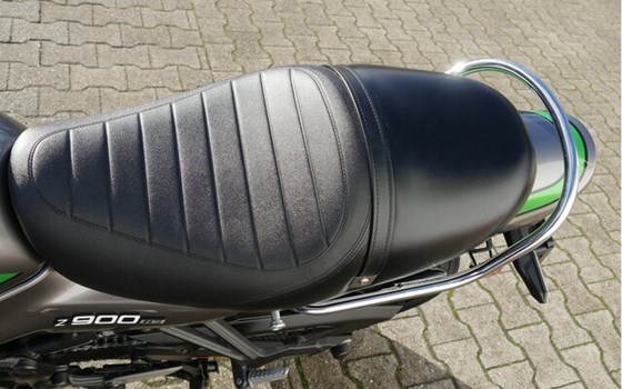 Gebrauchtmotorrad Kawasaki Z900 RS Cafe - Bild 19