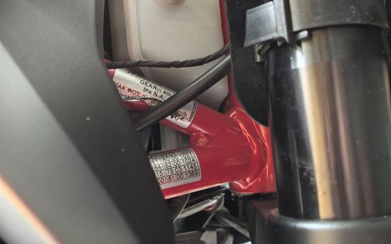 Gebrauchtmotorrad MV Agusta Brutale 800 - Bild 7 Gebrauchtmotorrad MV Agusta Brutale 800 - Bild 7