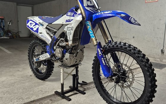 Gebrauchtmotorrad Yamaha YZ250F - Bild 1 Gebrauchtmotorrad Yamaha YZ250F - Bild 1