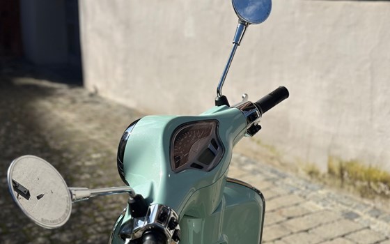 Gebrauchtmotorrad Vespa Primavera 50 - Bild 4