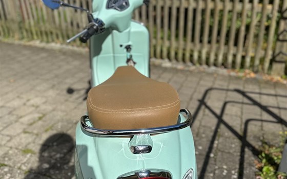 Gebrauchtmotorrad Vespa Primavera 50 - Bild 5