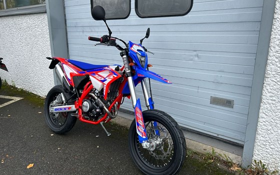 Neufahrzeug Beta RR Motard 125 R - Bild 3