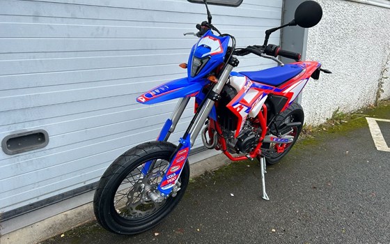 Neufahrzeug Beta RR Motard 125 R - Bild 4