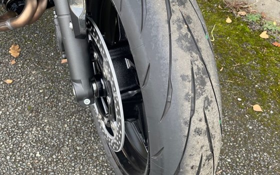 Gebrauchtmotorrad Kawasaki ZR-7 - Bild 5