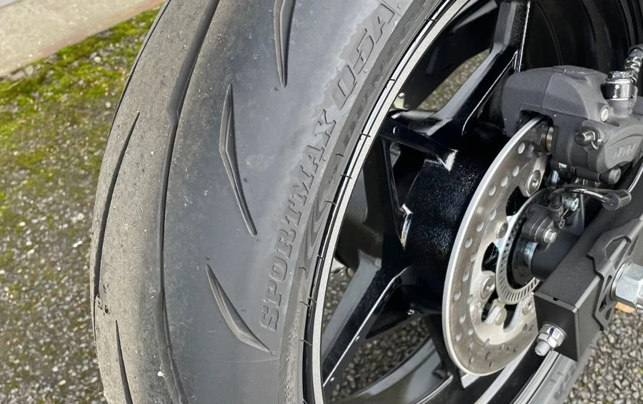 Angebot Kawasaki ZR-7 Bild 6: Angebot Kawasaki ZR-7