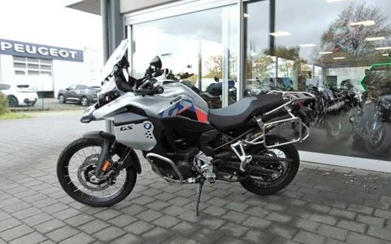 Gebrauchtmotorrad BMW F 900 GS Adventure - Bild 3