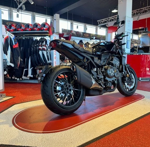 Angebot Honda CB1000R Black Edition Bild 4: Angebot Honda CB1000R Black Edition
