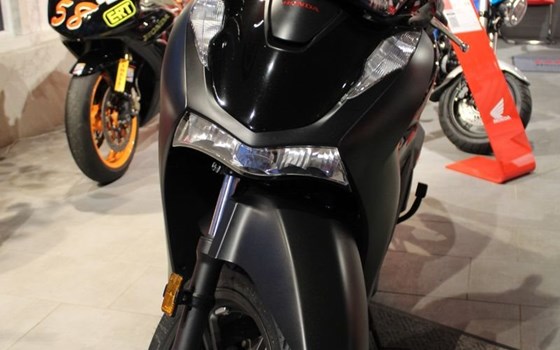 Gebrauchtmotorrad Honda SH125i - Bild 3