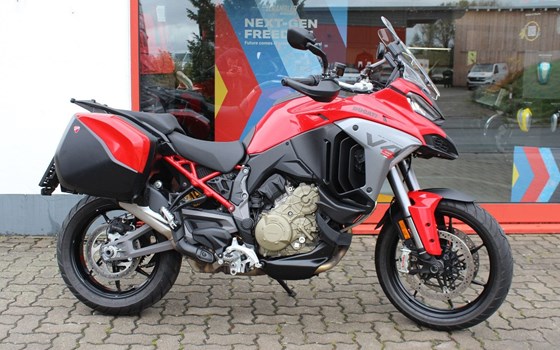 Gebrauchtmotorrad Ducati Multistrada V4 S - Bild 3