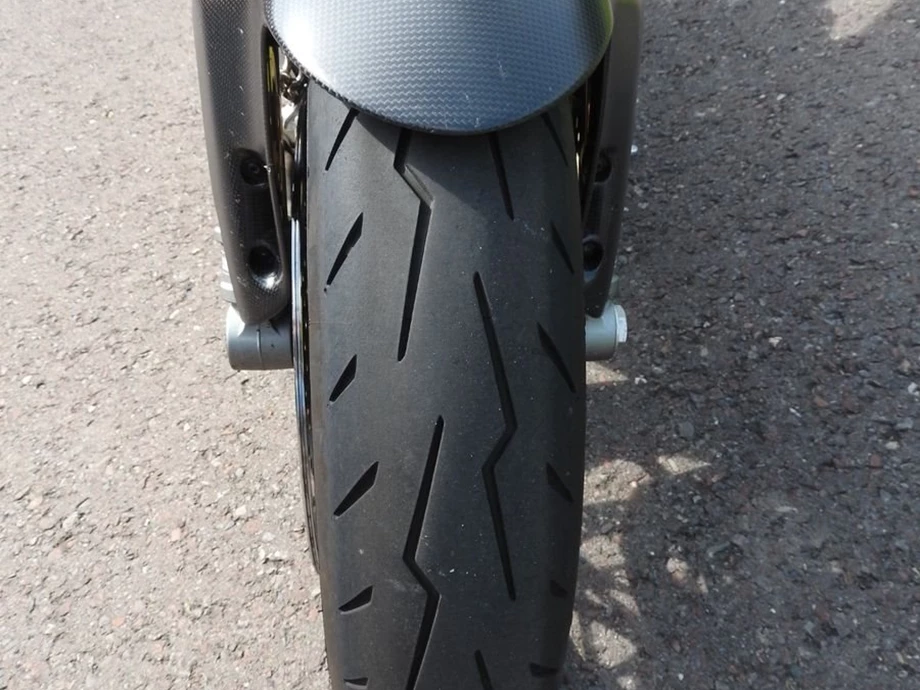 Angebot Ducati Streetfighter V4 S Bild 10: Angebot Ducati Streetfighter V4 S