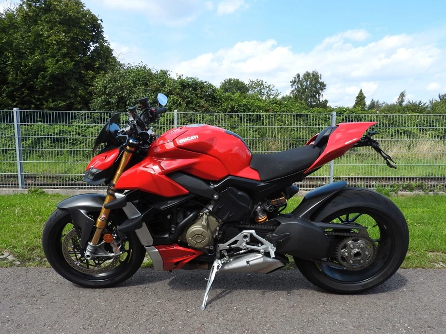 Angebot Ducati Streetfighter V4 S Bild 2: Angebot Ducati Streetfighter V4 S