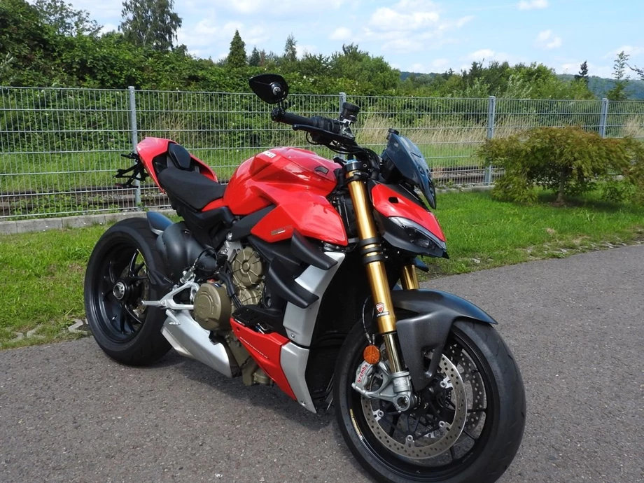 Angebot Ducati Streetfighter V4 S Bild 3: Angebot Ducati Streetfighter V4 S