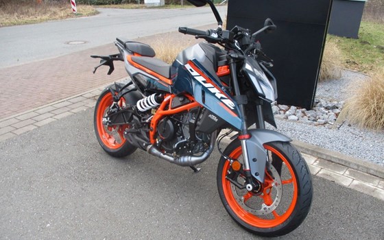 Neufahrzeug KTM 390 Duke - Bild 3