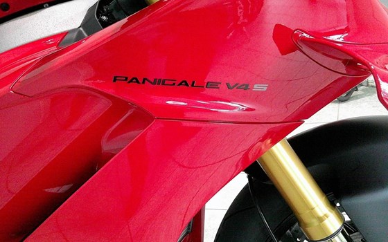Gebrauchtmotorrad Ducati Panigale V4 S - Bild 11