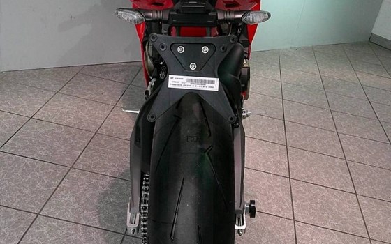 Gebrauchtmotorrad Ducati Panigale V4 S - Bild 4