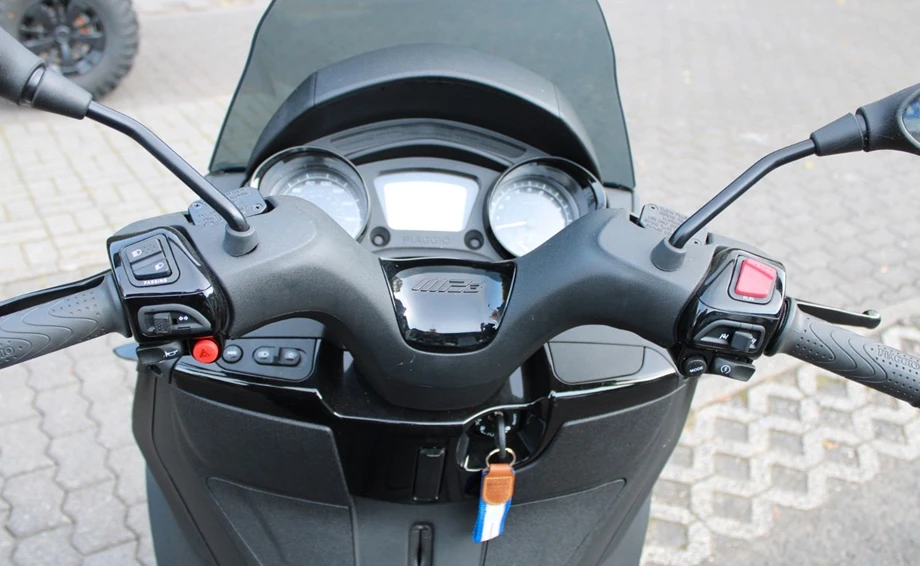 Angebot Piaggio MP3 300 Sport Bild 13: Angebot Piaggio MP3 300 Sport