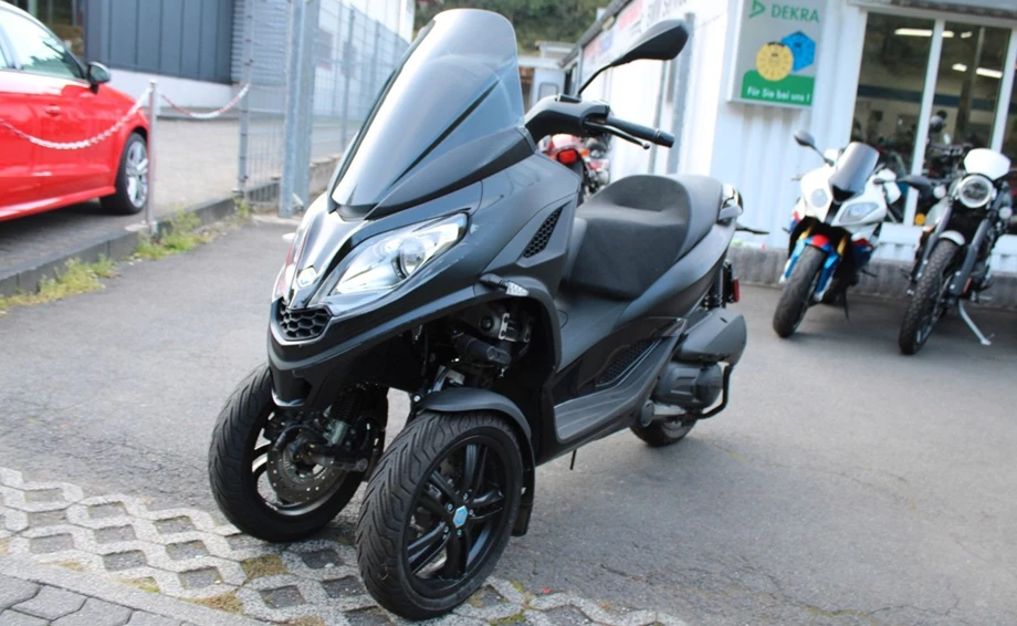 Angebot Piaggio MP3 300 Sport Bild 2: Angebot Piaggio MP3 300 Sport