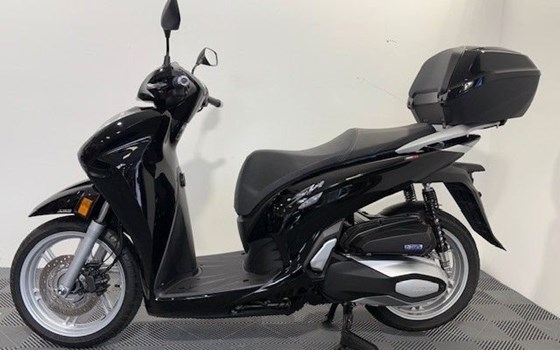 Gebrauchtmotorrad Honda SH350i - Bild 1