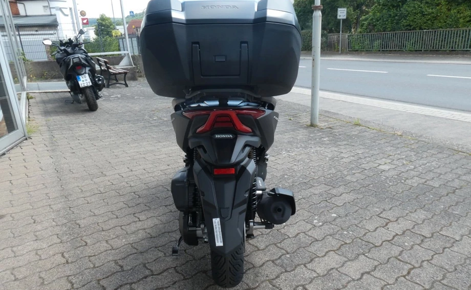 Angebot Honda Forza 125 Bild 8: Angebot Honda Forza 125