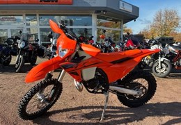 Neumotorrad KTM 150 EXC TBI