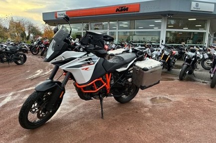 KTM 1090 Adventure R