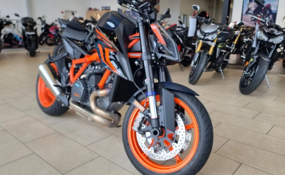 Angebot KTM 1290 Super Duke R EVO Bild 1: Angebot KTM 1290 Super Duke R EVO