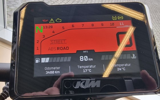 Gebrauchtmotorrad KTM 1290 Super Duke R EVO - Bild 10