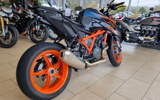 Gebrauchtmotorrad KTM 1290 Super Duke R EVO - Bild 3