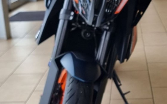 Gebrauchtmotorrad KTM 1290 Super Duke R EVO - Bild 8