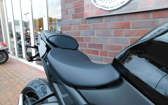 Neufahrzeug Suzuki GSX-S1000 - Bild 16