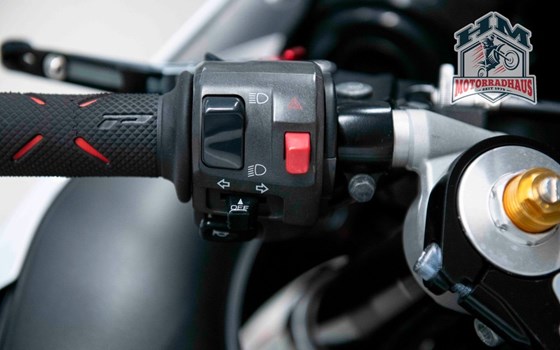 Gebrauchtmotorrad Yamaha R1 - Bild 11