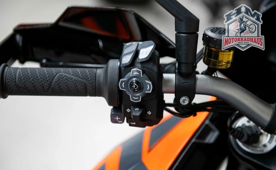 Angebot KTM 1290 Super Duke GT Bild 6: Angebot KTM 1290 Super Duke GT