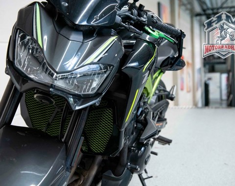 zum Vergrössern bitte anklicken!