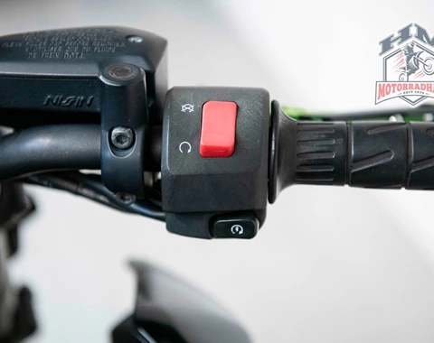 zum Vergrössern bitte anklicken!