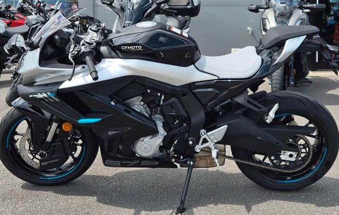 CFMOTO 675SR-R