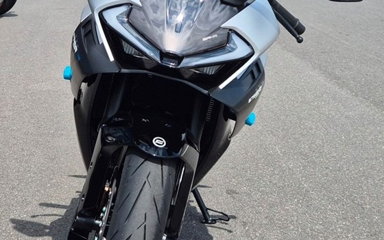 Neufahrzeug CFMOTO 675SR-R - Bild 5