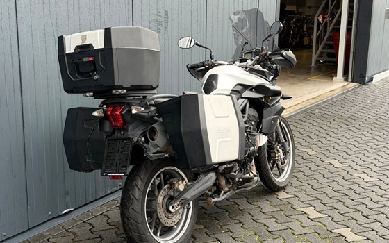 Gebrauchtmotorrad Triumph Tiger 800 - Bild 2