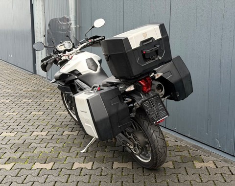 zum Vergrössern bitte anklicken!