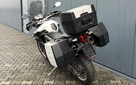 Gebrauchtmotorrad Triumph Tiger 800 - Bild 7