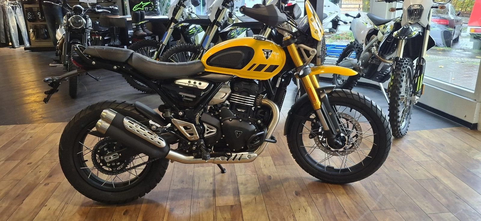 Triumph Scrambler 400 XC